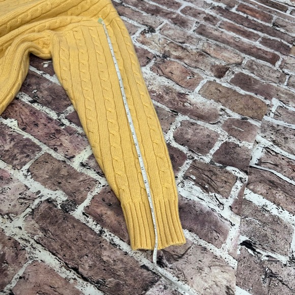 LLBean Mens Cable Knit Sweater Yellow Lambswool Blend XL Regular - Picture 9 of 11